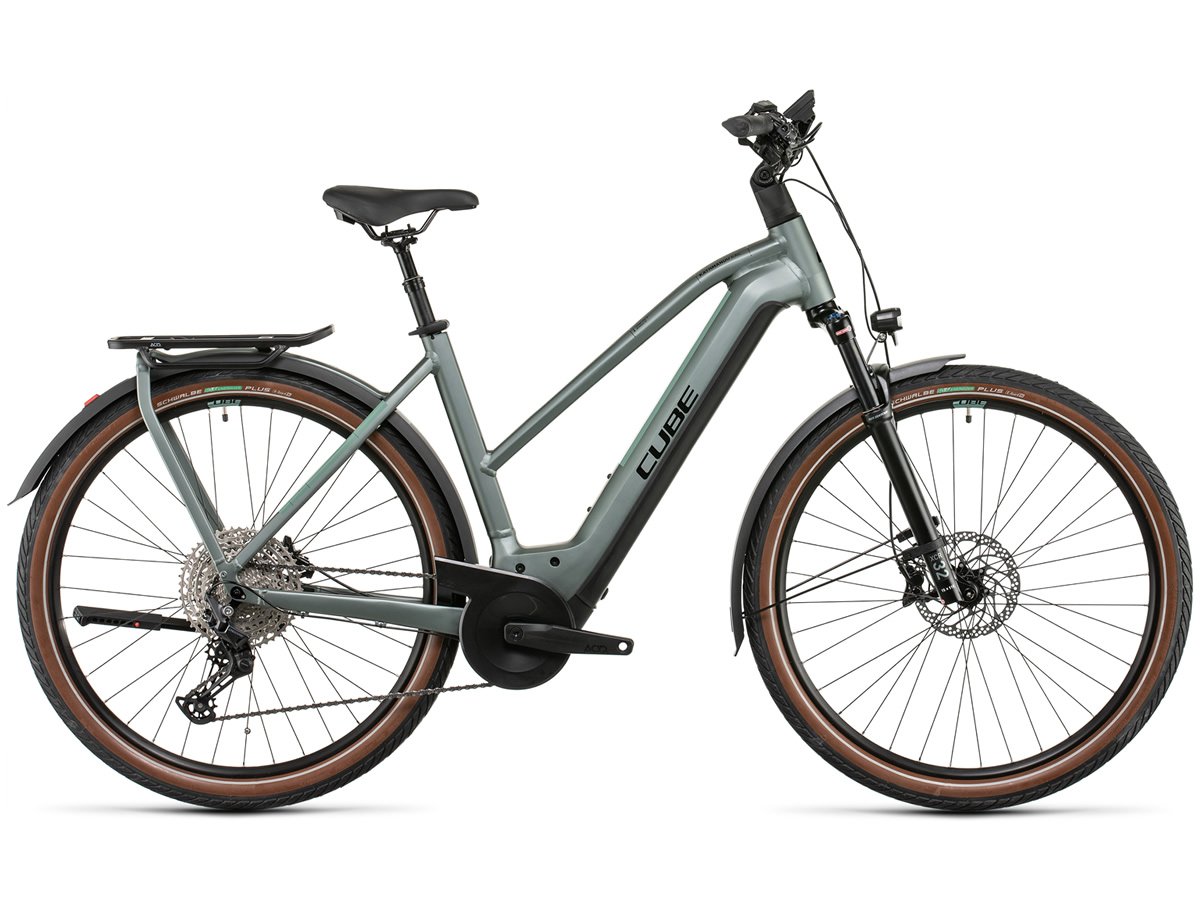 cube-kathmandu-hybrid-exs-750-silvergreennblack-trapeze-2022-BICYCLOLAND-1.jpg